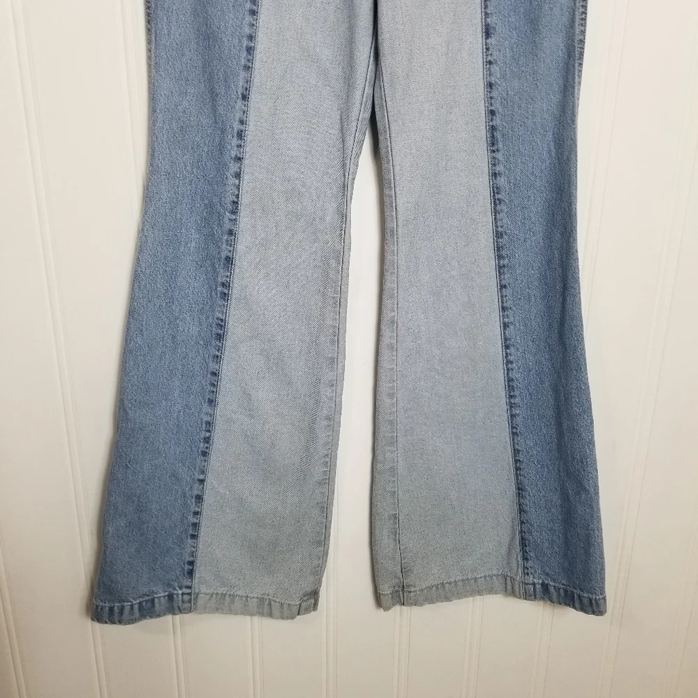 Wrangler Two-Tone Flare Jeans - Light Blue and Blue ' - Picture 4 of 15